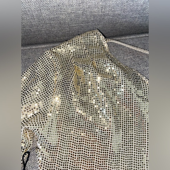 NWT ASTR the Label Della Bodysuit in Gold - Picture 6 of 9